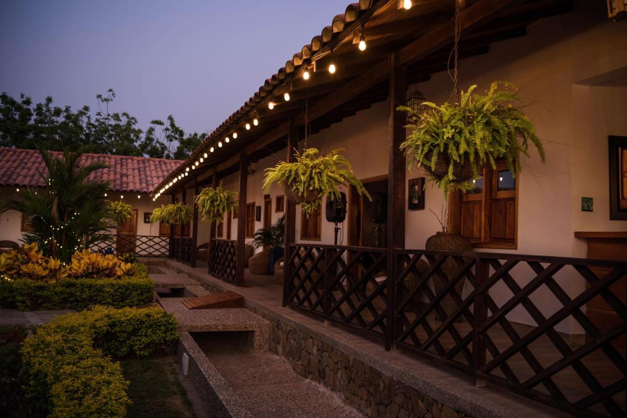 Eco Hotel Nativo Juan de Acosta エクステリア 写真